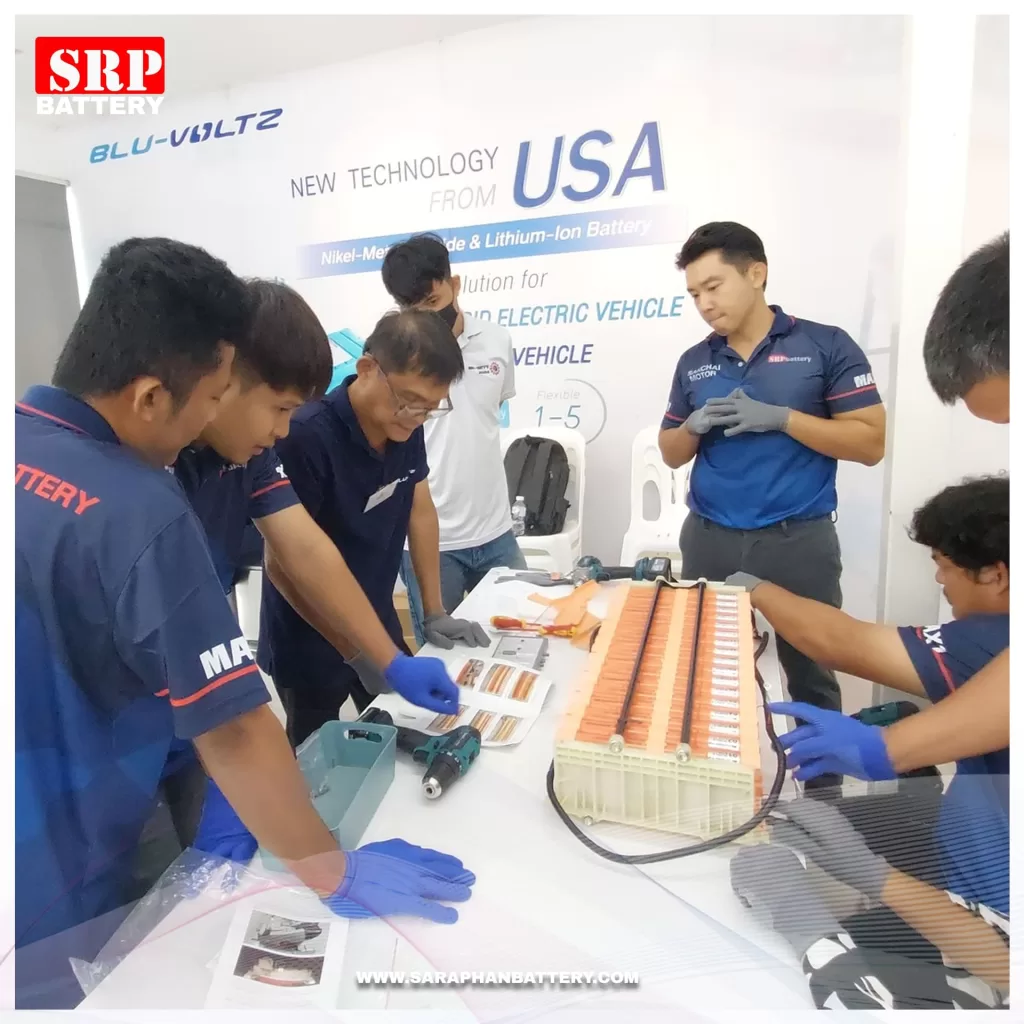 SRP Battery พัฒนาช่างรับเทรนด์รถ EV อบรมเปลี่ยน แบตเตอรี่ไฮบริด updated on 2025 SRP Battery reaffirms its leadership Sends a team of technicians to train in changing electric and hybrid car batteries ready to welcome the future automotive market2026